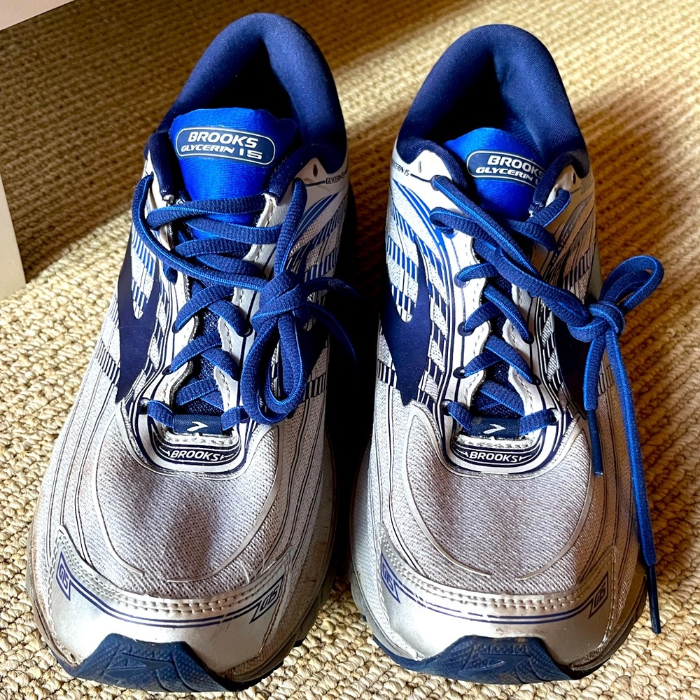 Barely worn: $150 BROOKS Glycerin 15 Road-Running Sneaker, Women’s Sz 9.5 🩶💙